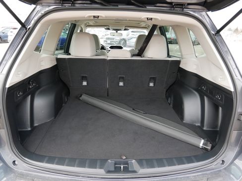 Used 2023 Subaru Forester Premium image 18