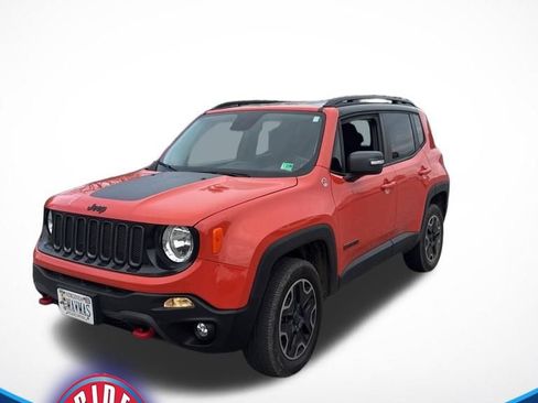 Used 2017 Jeep Renegade Trailhawk AWD/4WD image 1