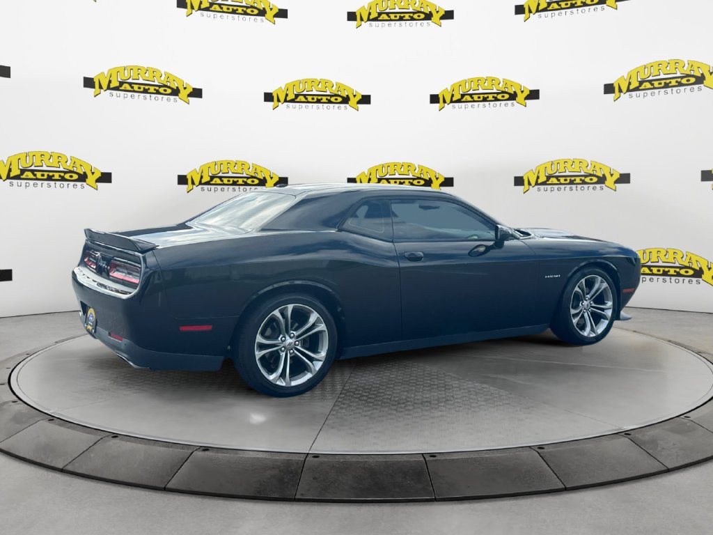 Used 2020 Dodge Challenger R/T RWD image 5