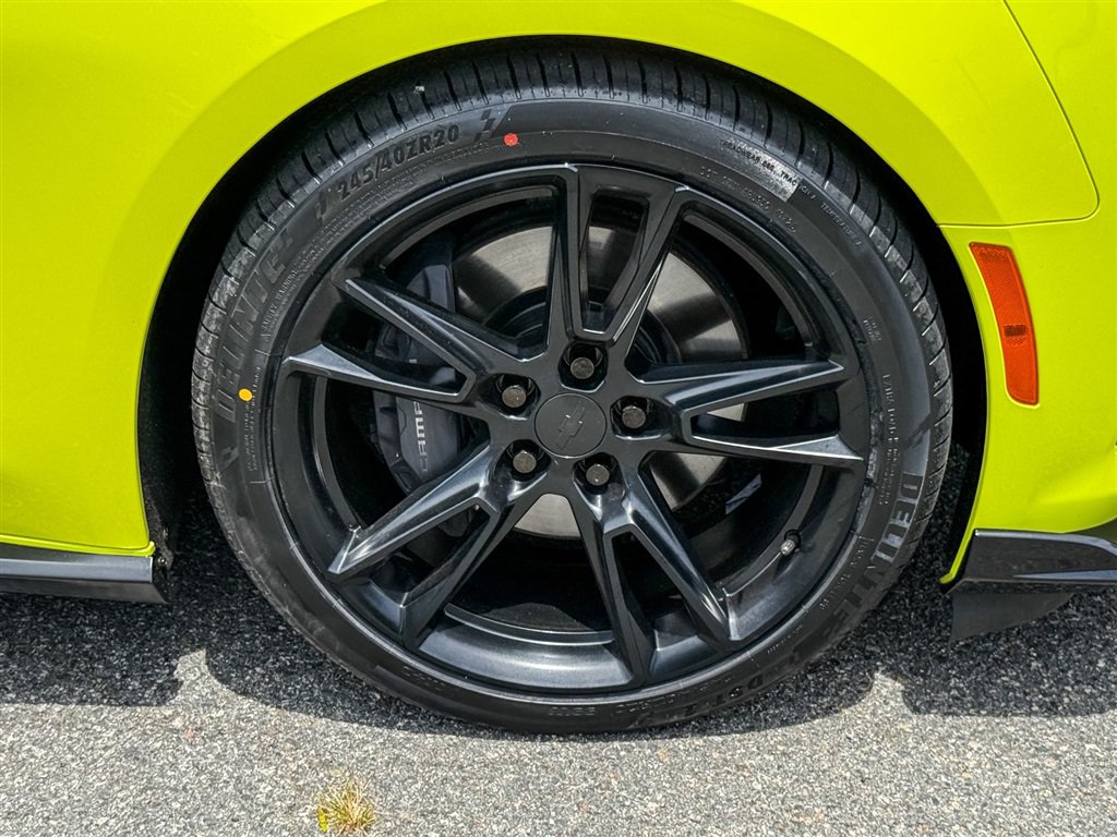 Used 2021 Chevrolet Camaro SS RWD image 37