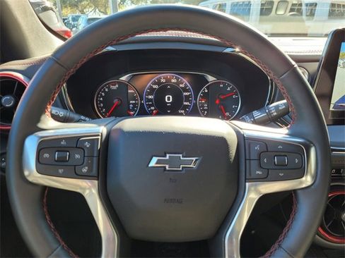 Used 2025 Chevrolet Blazer RS image 35