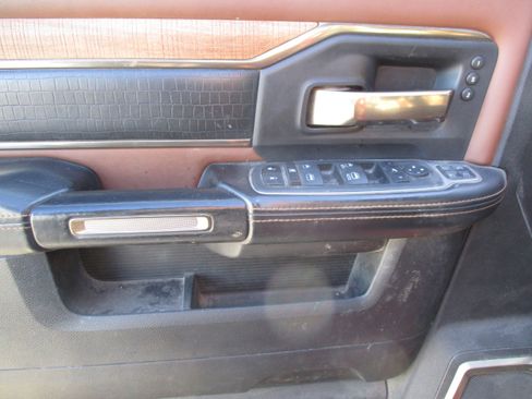 Used 2023 RAM 2500 Limited image 14