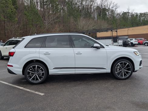 Used 2023 Audi Q7 3.0T Premium Plus w/ Premium Plus Package image 10