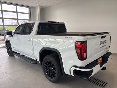 Used 2024 GMC Sierra 1500 Elevation AWD/4WD image 2