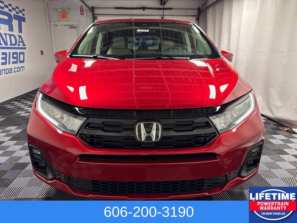 New 2027 Honda Odyssey Touring image 2