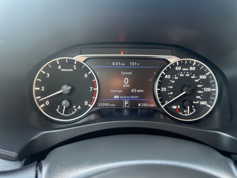 Used 2024 Nissan Altima 2.5 SV image 38