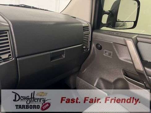 Used 2006 Nissan Titan SE image 37