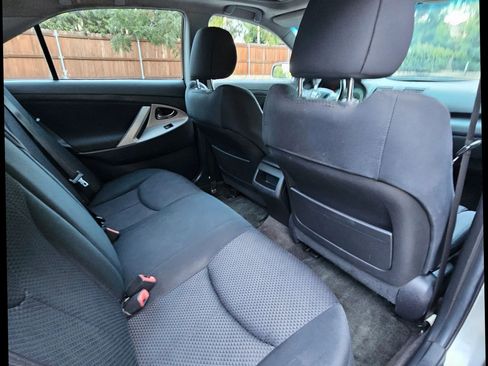 Used 2011 Toyota Camry SE image 27
