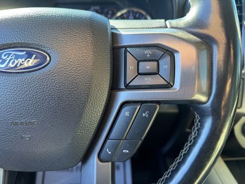 Used 2020 Ford Expedition Platinum image 28