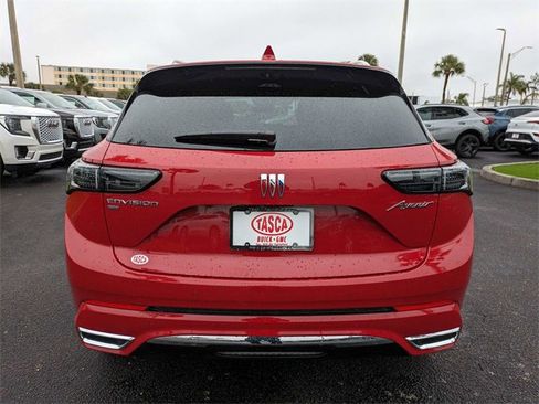 New 2025 Buick Envision Avenir image 5