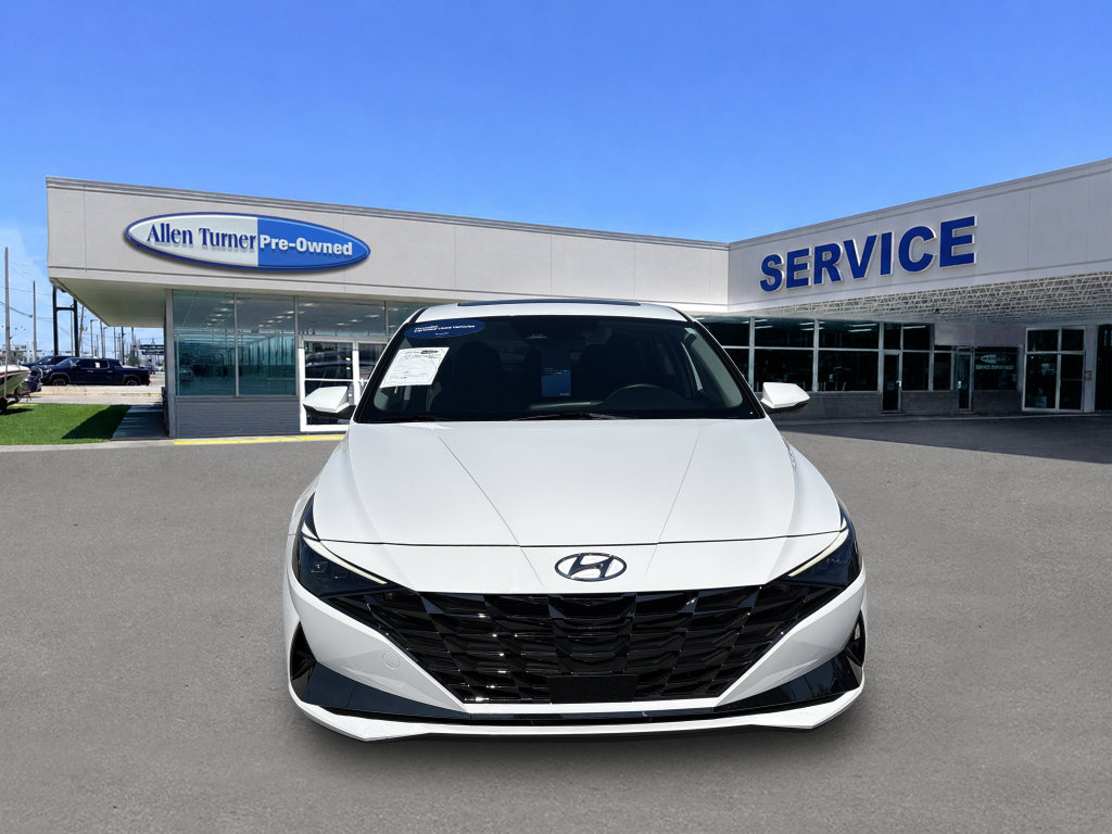 Certified 2023 Hyundai Elantra Limited w/ Cargo Package FWD image 3
