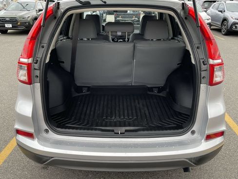 Used 2016 Honda CR-V SE image 9
