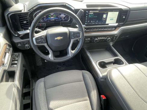 Used 2025 Chevrolet Silverado 2500 LT w/ All Star Edition image 13