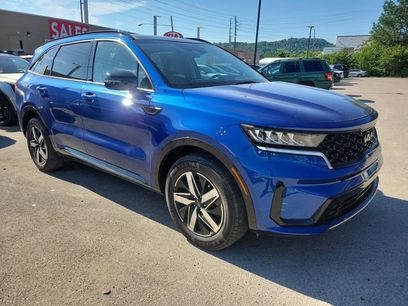 Used 2022 Kia Sorento S w/ Panoramic Sunroof Package