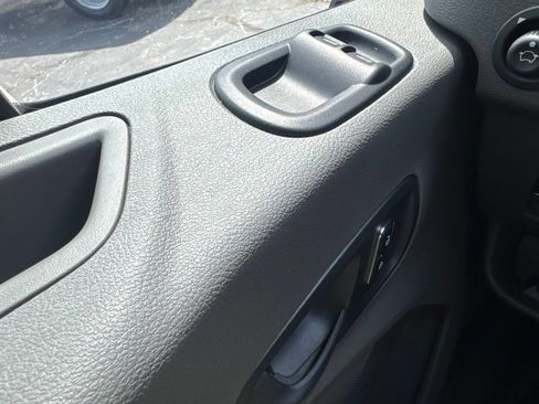 Used 2025 Ford Transit 350 Low Roof AWD image 23