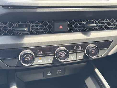 Certified 2024 Honda Accord LX image 12