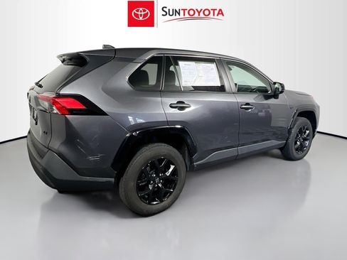 Used 2024 Toyota RAV4 LE FWD image 4