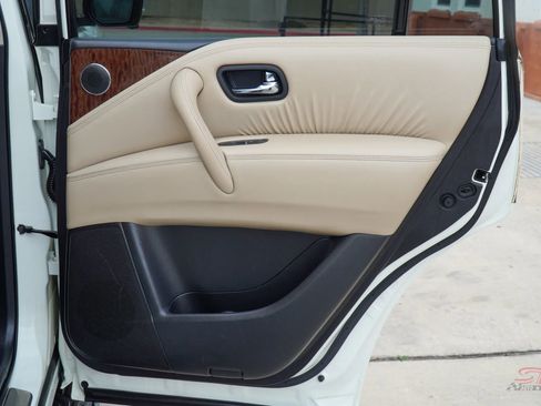 Used 2020 Nissan Armada SL w/ Premium Package image 27