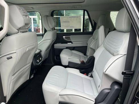 New 2026 Ford Expedition Max Platinum AWD/4WD image 5