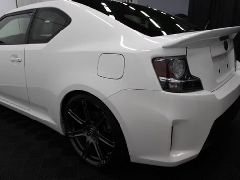 Used 2014 Scion tC image 10