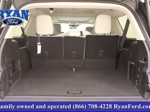 New 2025 Ford Expedition Max Platinum w/ Platinum Ultimate Package image 6