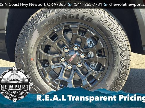 New 2026 GMC Canyon Elevation w/ Convenience Package AWD/4WD image 25