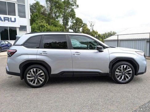Certified 2026 Subaru Forester Touring w/ Touring Package AWD/4WD image 10
