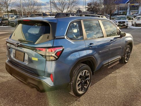 Certified 2025 Subaru Forester image 6