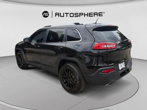 Used 2015 Jeep Cherokee Latitude w/ Comfort/Convenience Group FWD image 6
