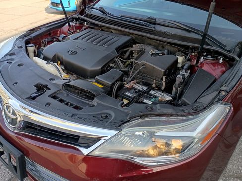 Used 2013 Toyota Avalon XLE Touring FWD image 9