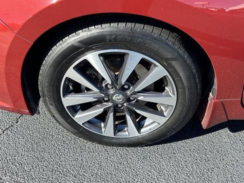 Used 2017 Nissan Altima 2.5 SV w/ Convenience Package image 33