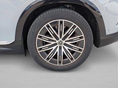 Certified 2023 Mercedes-Benz EQS 580 4MATIC SUV image 18