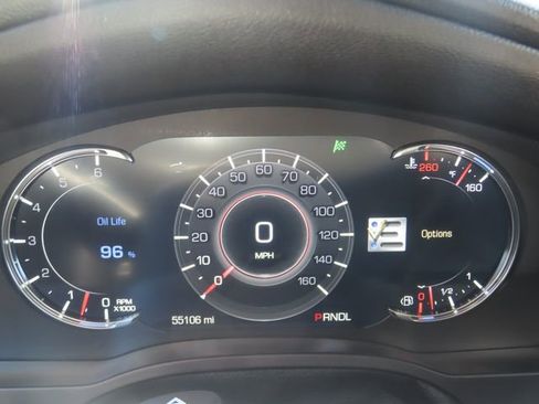 Used 2020 Cadillac Escalade Premium Luxury w/ Escalade Sport Edition AWD/4WD image 38