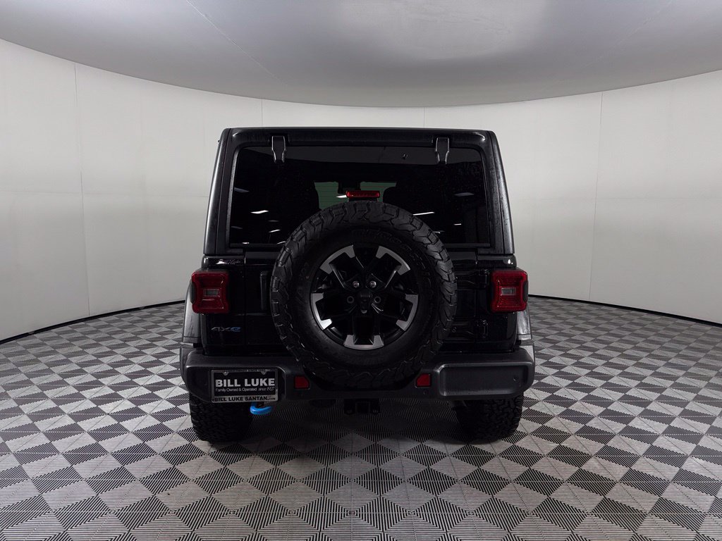 Used 2022 Jeep Wrangler Unlimited Rubicon 4xe w/ Cold Weather Group AWD/4WD image 5
