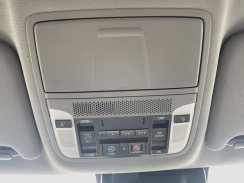 Used 2016 Acura MDX SH-AWD w/ Technology Package image 20