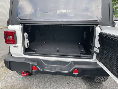 Used 2019 Jeep Wrangler Unlimited Rubicon AWD/4WD image 39