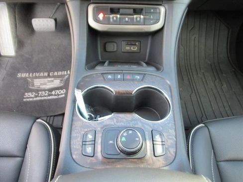 Used 2020 GMC Acadia Denali w/ Technology Package image 20