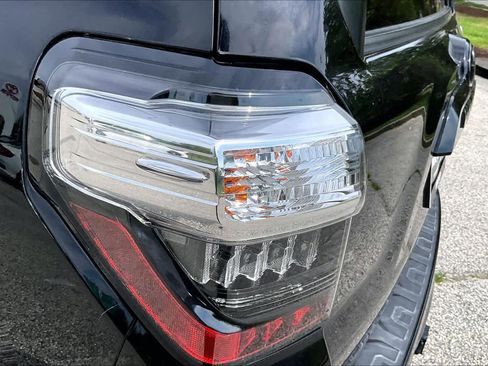 Used 2020 Toyota 4Runner Nightshade image 29