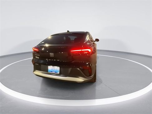 Used 2024 Buick Envista Preferred w/ Convenience I Package image 8