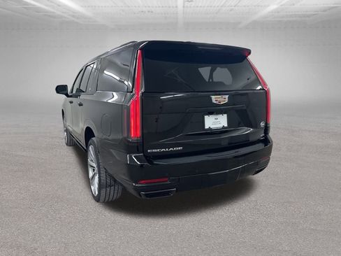 New 2026 Cadillac Escalade ESV Sport w/ Touring Package image 8