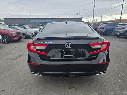 Used 2022 Honda Accord Sport image 16