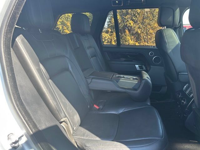 Used 2019 Land Rover Range Rover AWD/4WD image 15