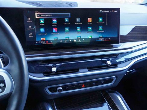 Used 2025 BMW X6 xDrive40i image 25