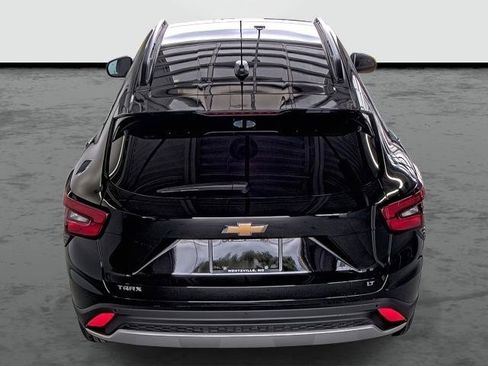 New 2026 Chevrolet Trax LT w/ Driver Confidence Package FWD image 3