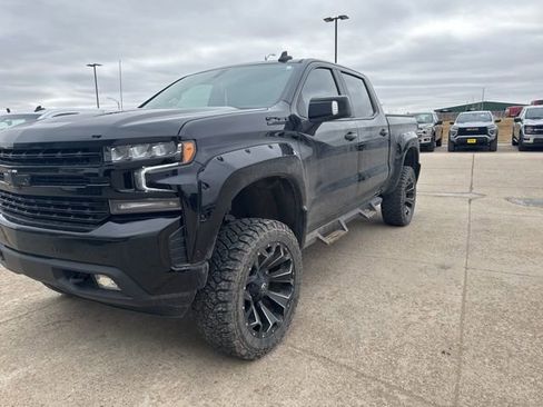 Used 2022 Chevrolet Silverado 1500 RST image 3