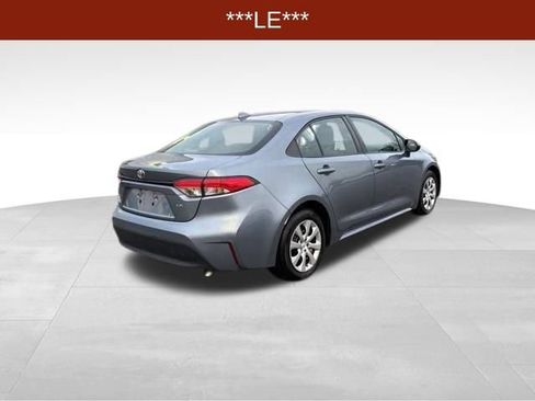 Used 2023 Toyota Corolla LE image 7
