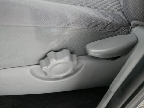 Used 2013 Toyota Tacoma 4x4 Access Cab w/ SR5 Pkg image 20