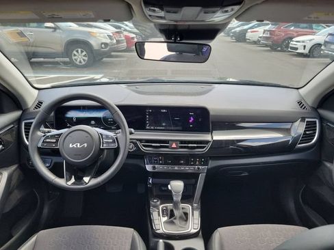 Used 2024 Kia Seltos S FWD image 26