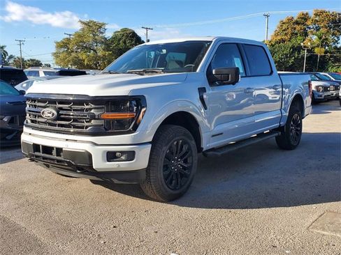 New 2025 Ford F150 XLT w/ Equipment Group 302A MID image 2