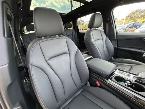 New 2025 Audi Q7 2.0T Premium w/ Convenience Package AWD/4WD image 58